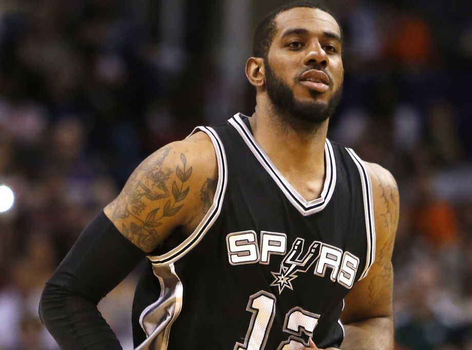 LAMARCUS ALDRIDGE Crédits photo/vidéo : defpen.com/youtube